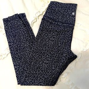 CRZY Yoga leggings. Gently used. Size small.